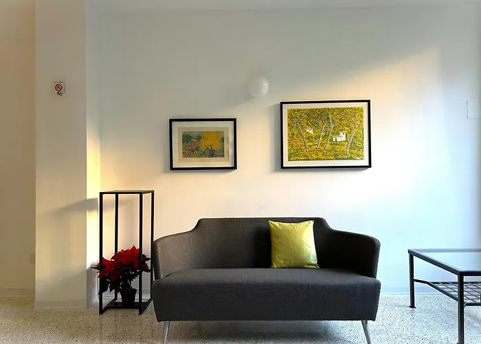 Navigli Apartments